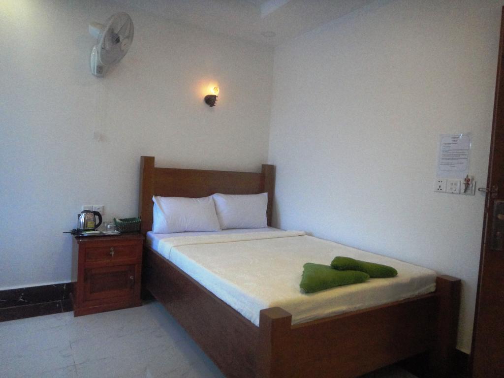 Marany Guesthouse Кампот Номер фото
